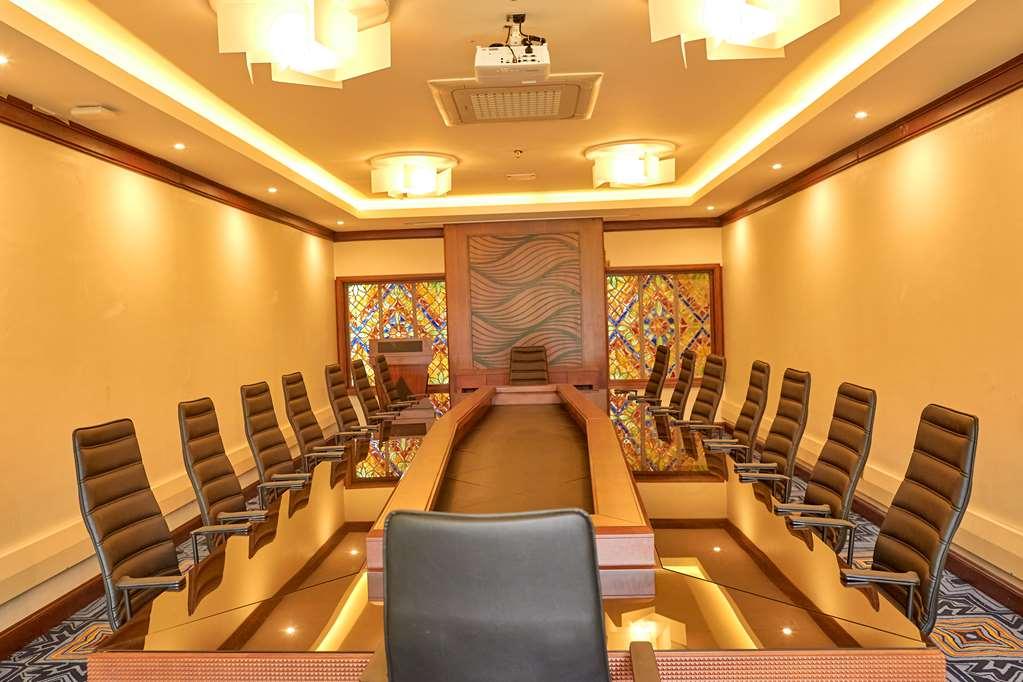 Goma Serena Hotel Удобства фото